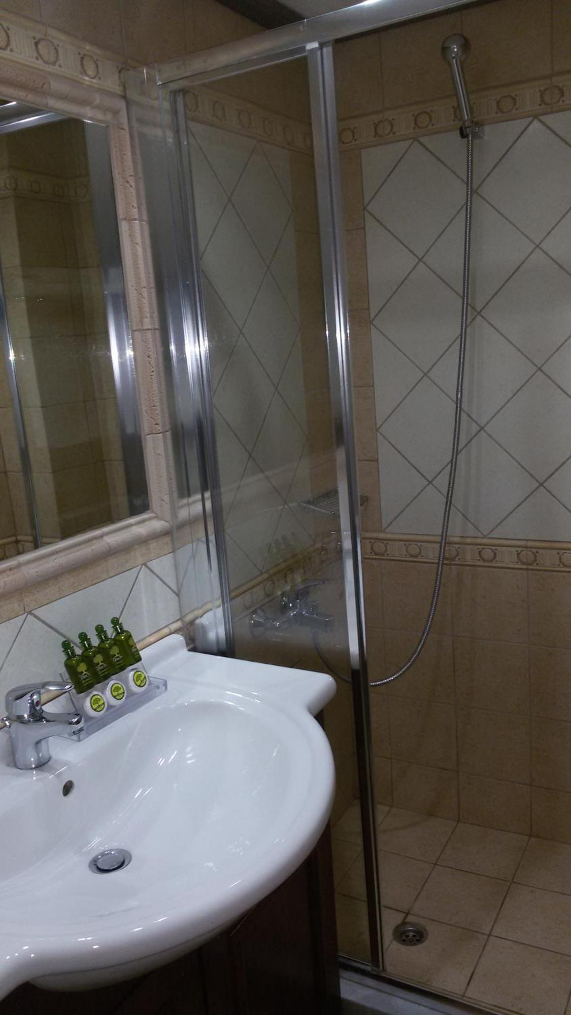 Marianna'S Home Accommodation Karpenisi Room photo