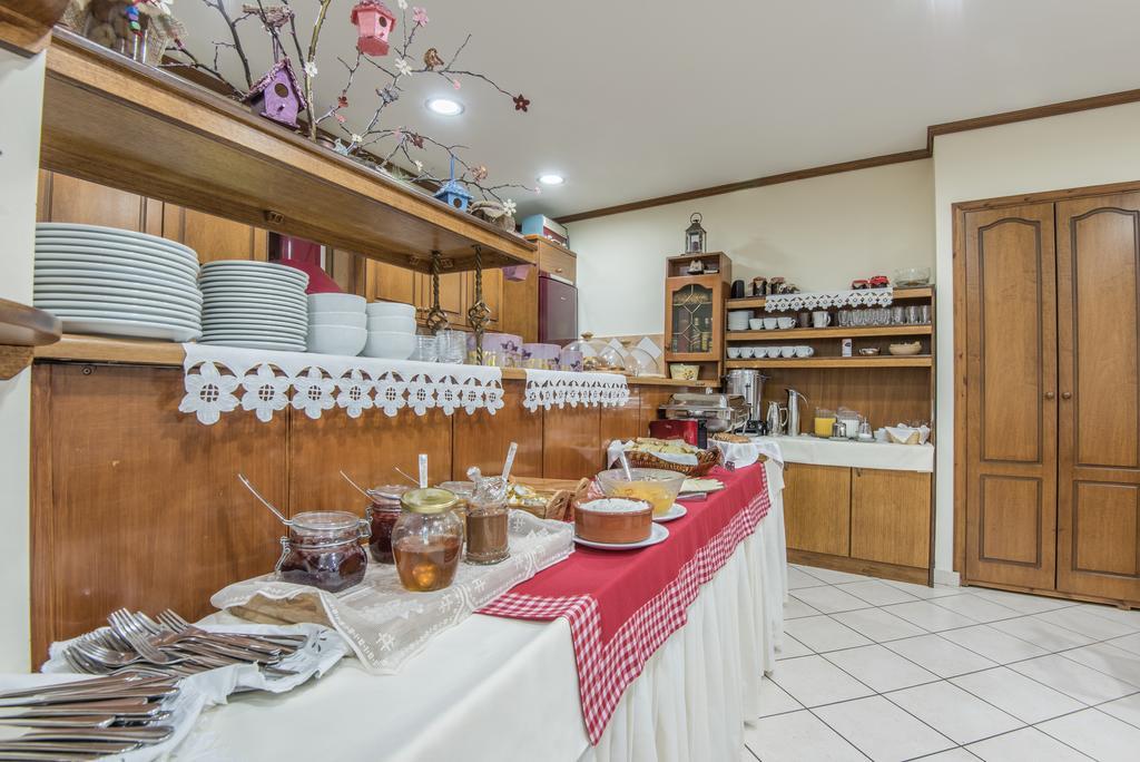 Marianna'S Home Accommodation Karpenisi Exterior photo