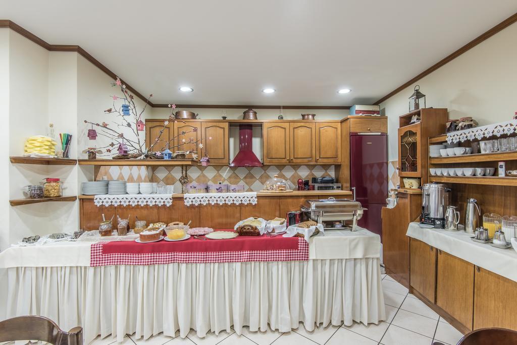 Marianna'S Home Accommodation Karpenisi Exterior photo