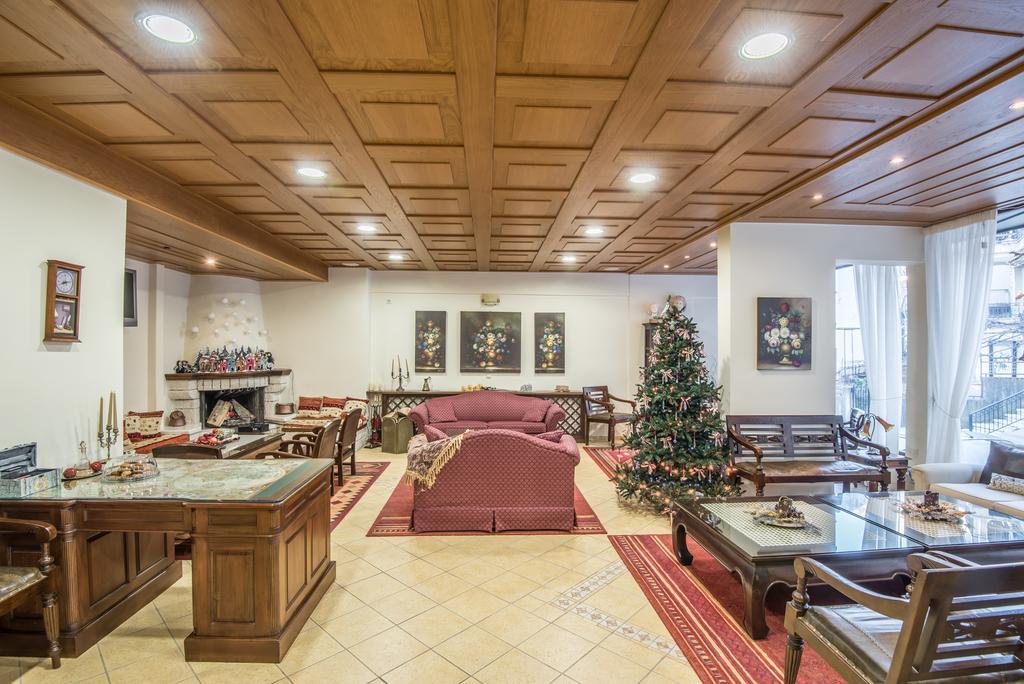Marianna'S Home Accommodation Karpenisi Exterior photo