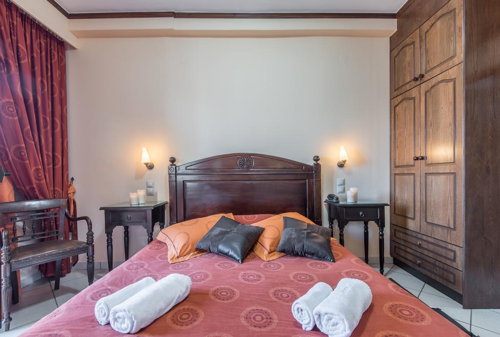 Marianna'S Home Accommodation Karpenisi Room photo