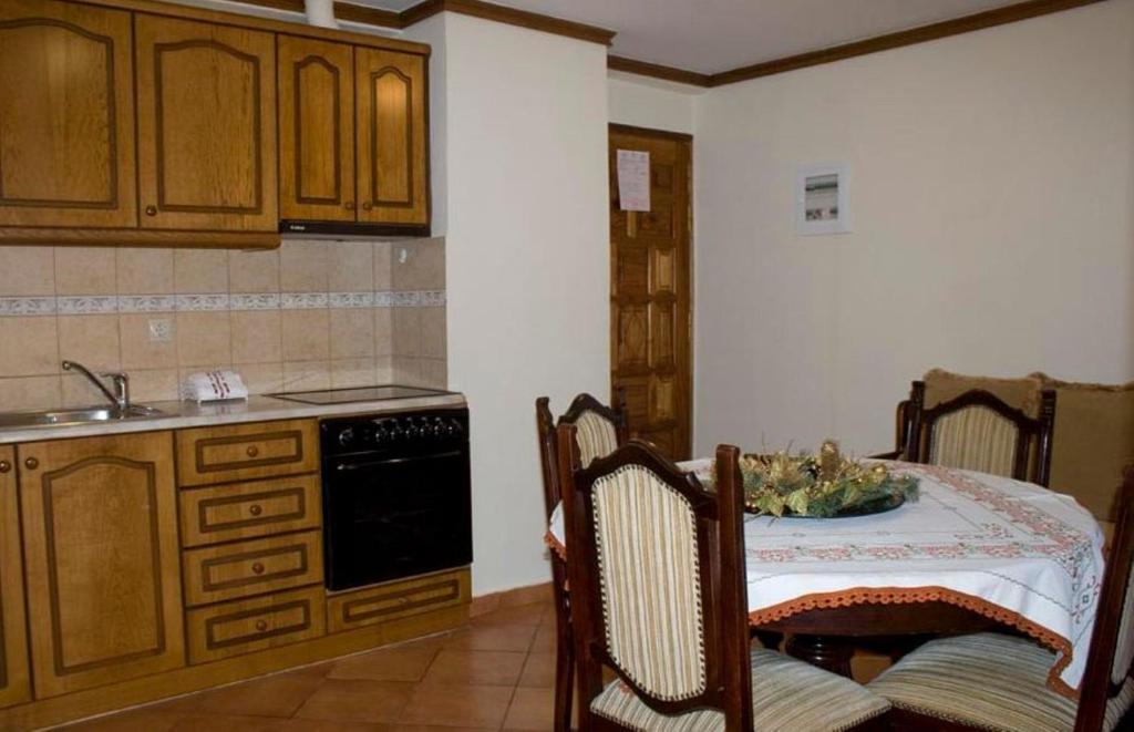Marianna'S Home Accommodation Karpenisi Room photo